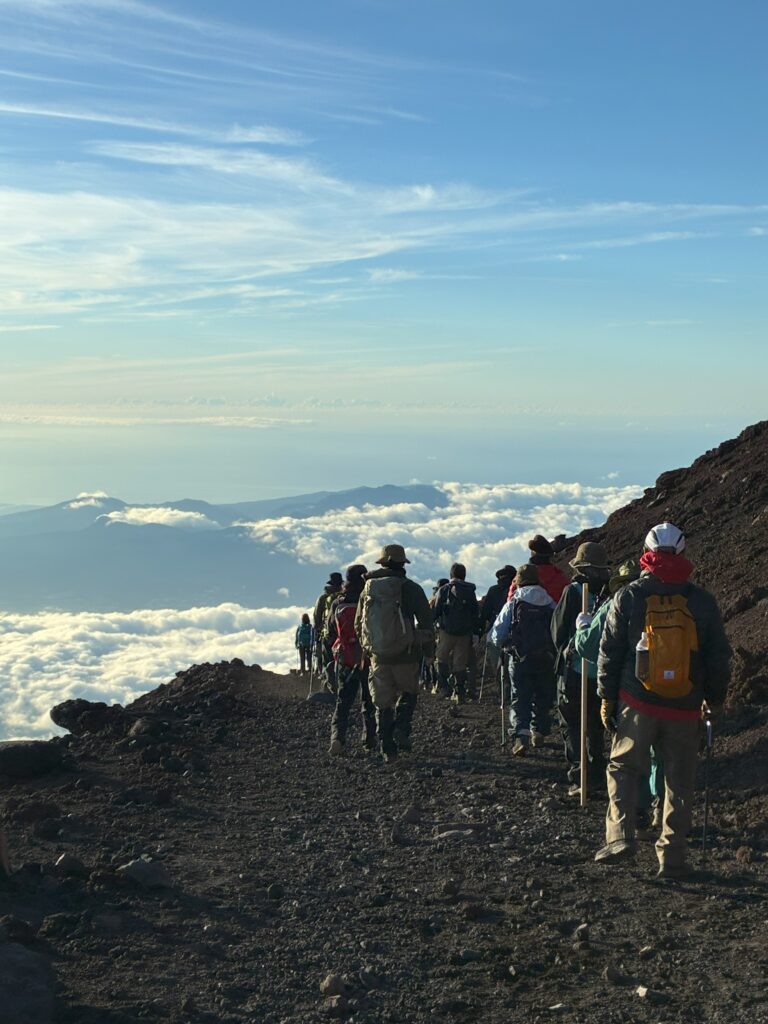 下山開始